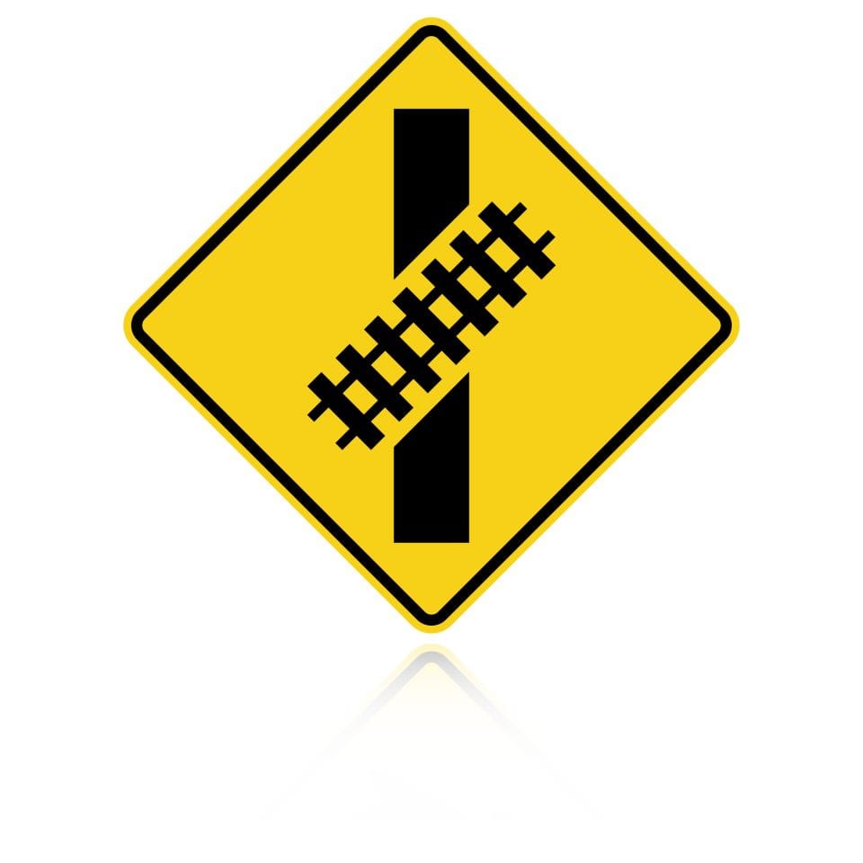 MUTCD W10-12 (L&R) Skewed Railroad Crossing — Yellow sheeting