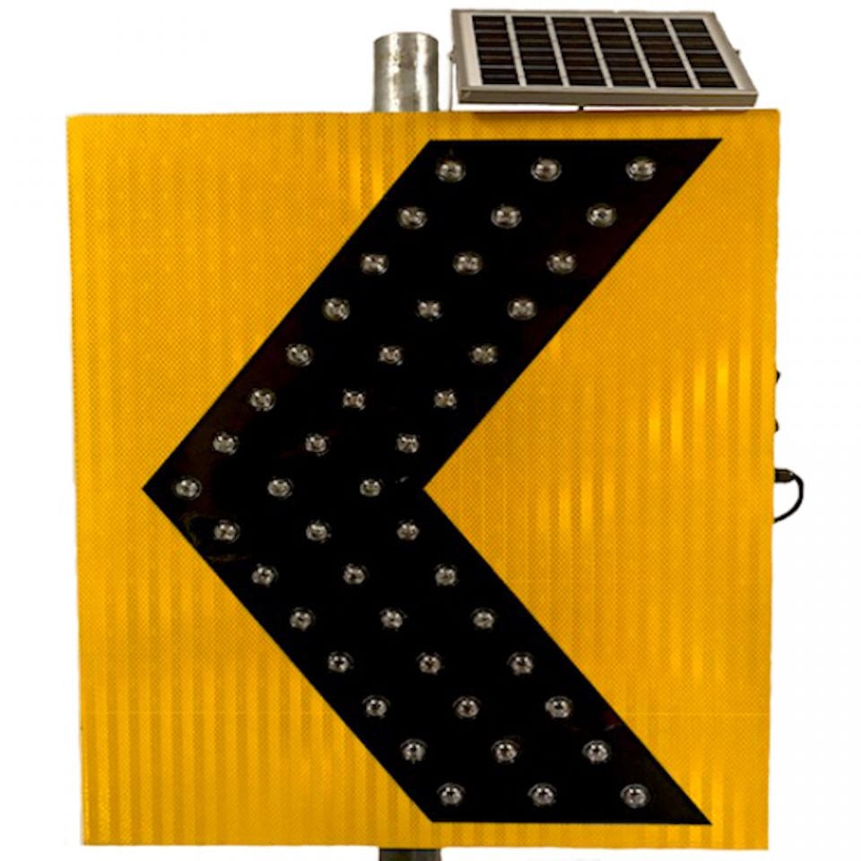 REFURBISHED - 30" x 24" Solar Powered LED Flashing Curve Warning Sign